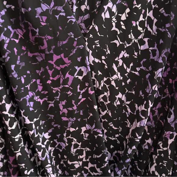 Women’s I.N.C. Surplice Neckline Patterned Long-Sleeve Top, NWOT, XL - Picture 8 of 9